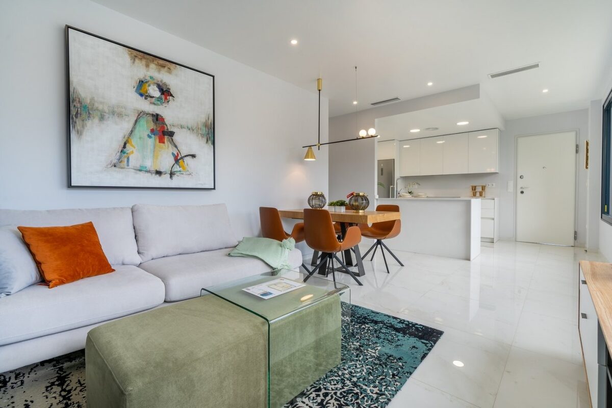 Apartment with 2 bedrooms, 80m² in Benidorm, Spain [ID: 0137s-SP0065]