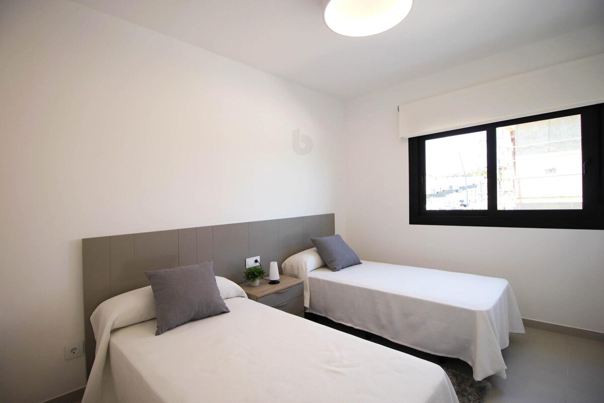Apartament z 2 sypialniami, 74m² w Pilar de la Horadada, Hiszpania [ID: 0137s-SP0589]