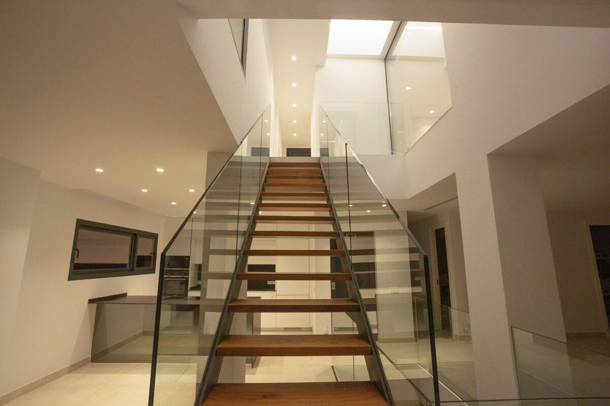 Villa with 3 bedrooms, 560m² in Altea, Spain [ID: 0137s-SP0532]