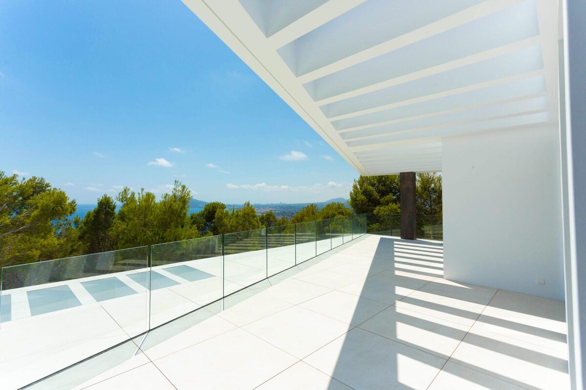 Villa with 3 bedrooms, 560m² in Altea, Spain [ID: 0137s-SP0532]