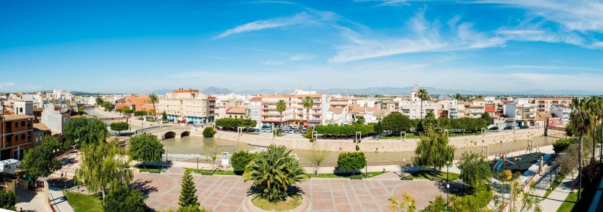 Villa with 3 bedrooms, 257m² in Rojales, Spain [ID: 0137s-SP0245]